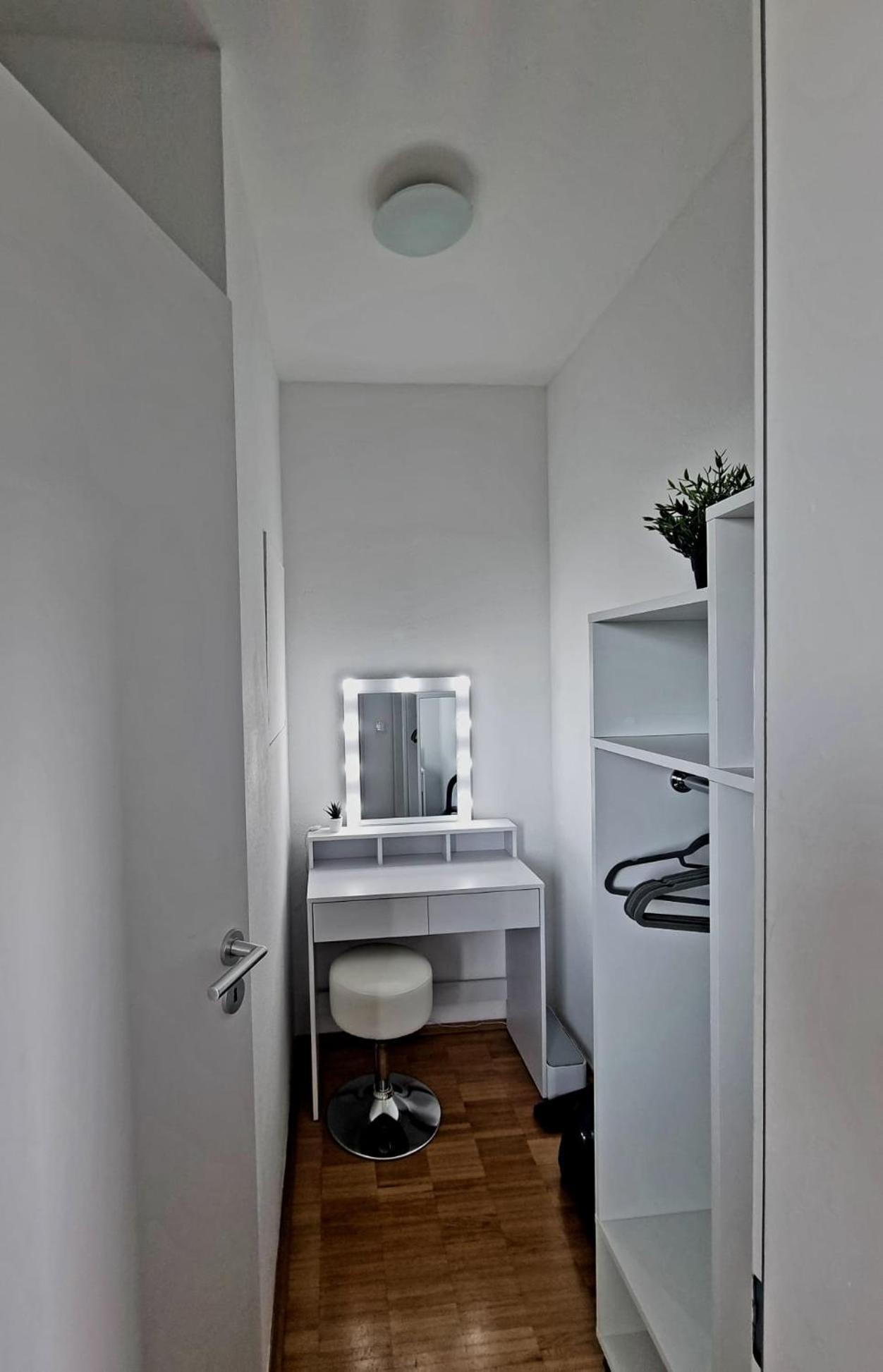 Ferienwohnung Koeln Экстерьер фото
